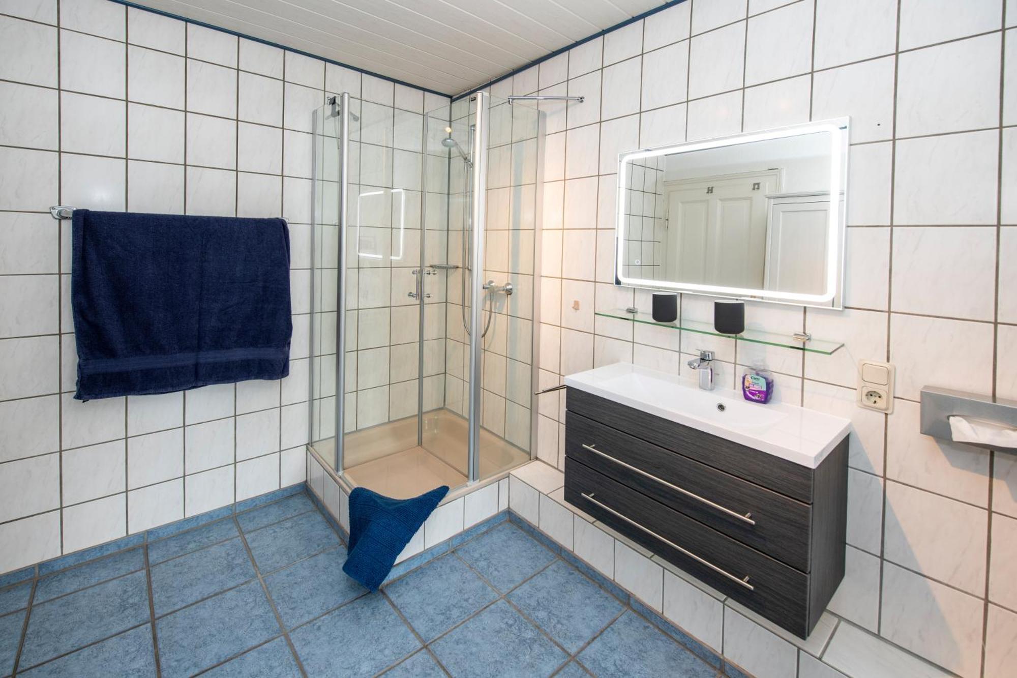 Feriendomizil Am Moselufer Apartment Zell an der Mosel Exterior photo
